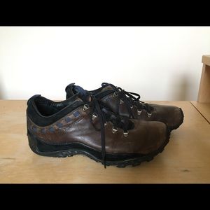 Merrell Hiking/Walking Shoes - Vibram soles